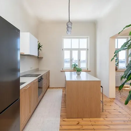 Apartment Charming Flat With Beautiful Riverside Views Riga