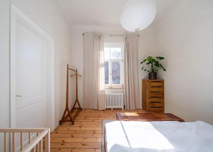 Charming Flat With Beautiful Riverside Views Dzīvoklis *