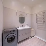 Charming Flat With Beautiful Riverside Views