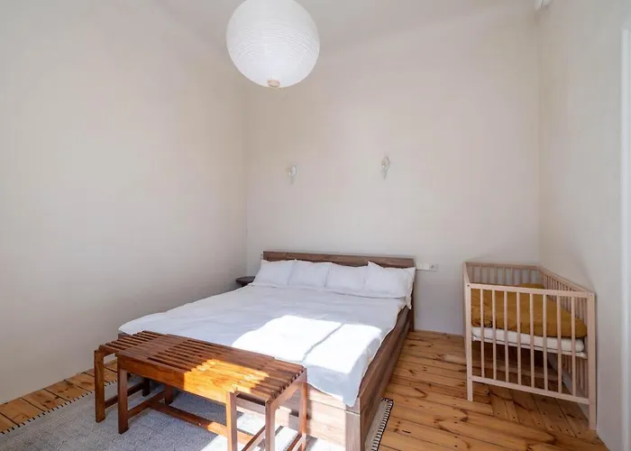 Charming Flat With Beautiful Riverside Views Appartement